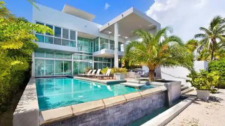Villa Kayla | Miami