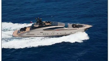 Yacht Defiant 136 | Yachts