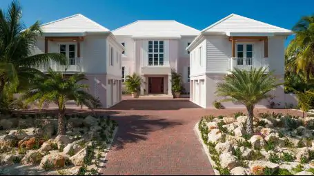 Kaia Kamina | Cayman Islands