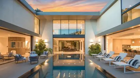 Villa Dania | Los Angeles