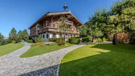 Tyrolia Estate | Kitzbuhel