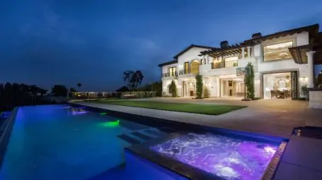 Villa Prima | Los Angeles