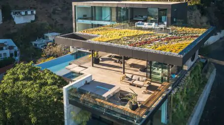 Villa Selena | Los Angeles