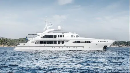 Yacht Oasis 155 | Yachts