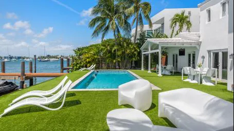 Villa Kalyn | Miami