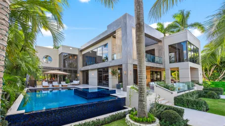 Villa Aika | Miami