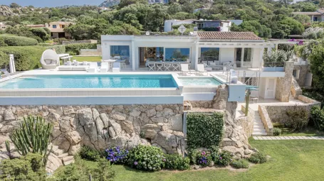 Villa Nia | Sardinia