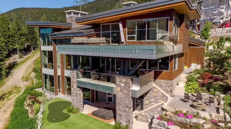 Villa Emilie | Whistler
