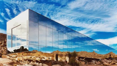 Invisible House | Palm Springs