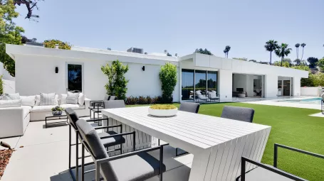 Villa Alexandra | Los Angeles