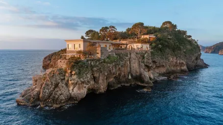 The Secret Island | Amalfi Coast