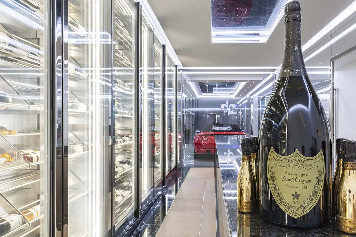Ultima Geneva Grand Villa